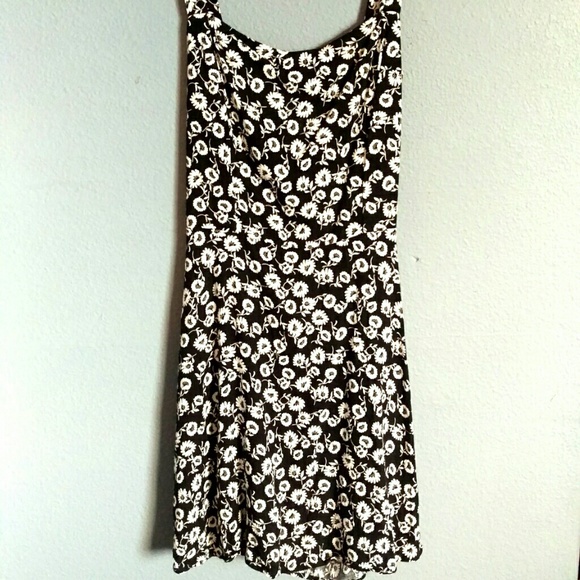Open back Daisy dress.