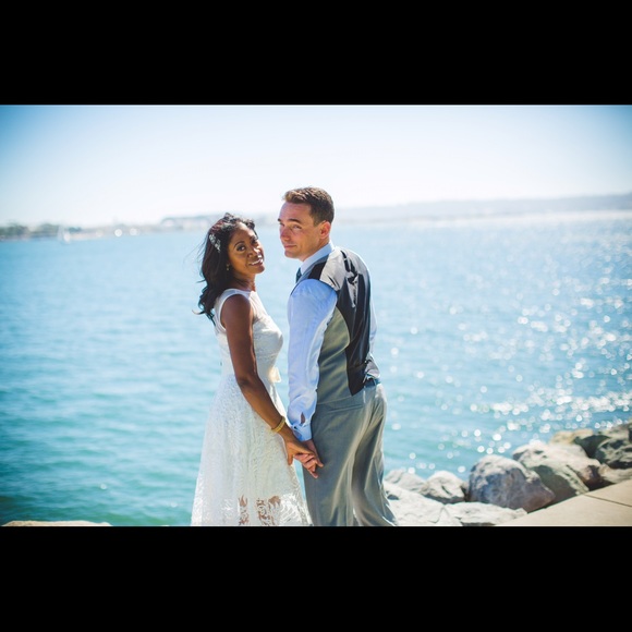 Meet your Posher, Mavis - Picture 2 of 2