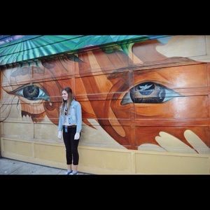 Meet your Posher, Taylor