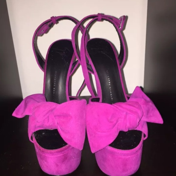 ❌SOLD❌💯Authentic Giuseppe Zanotti SuedePlatform - Picture 2 of 4