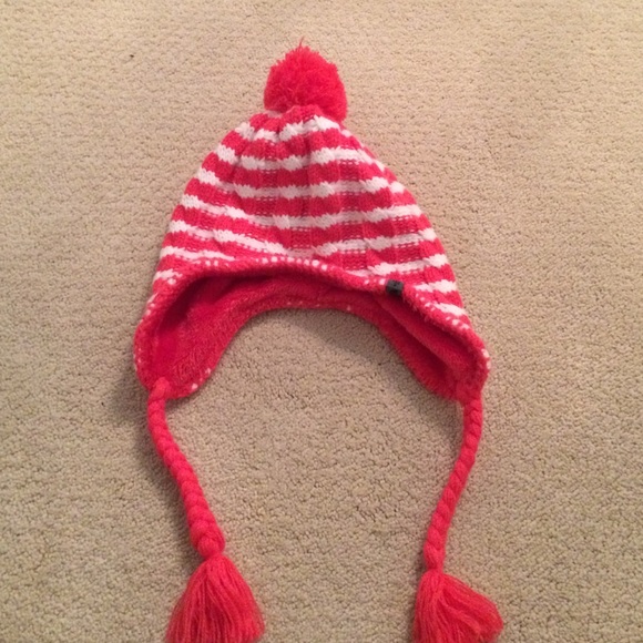North Face Pink and white winter hat!