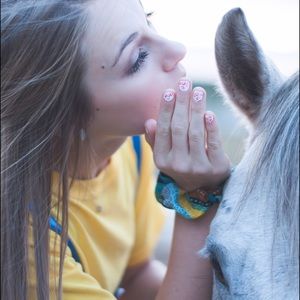 Meet your Posher, Carson