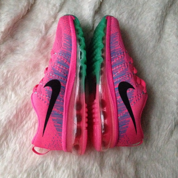 NWT 2015 pink ombré Nike flyknit airmax - Picture 2 of 4