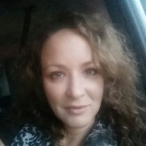 Meet your Posher, Dena