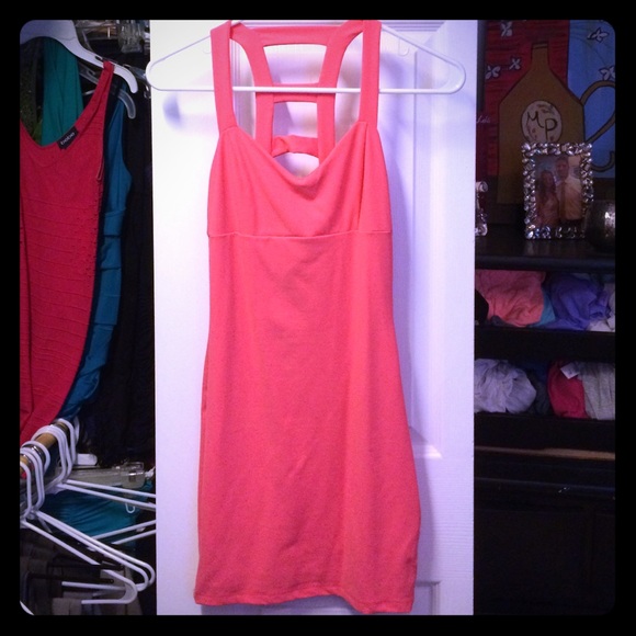 Pink ladder back bebe dress xs