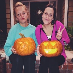 Meet your Posher, Abbie