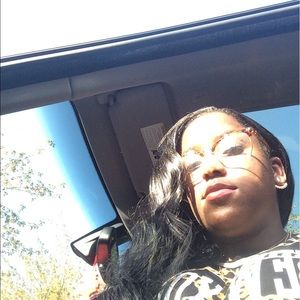 Meet your Posher, Erika