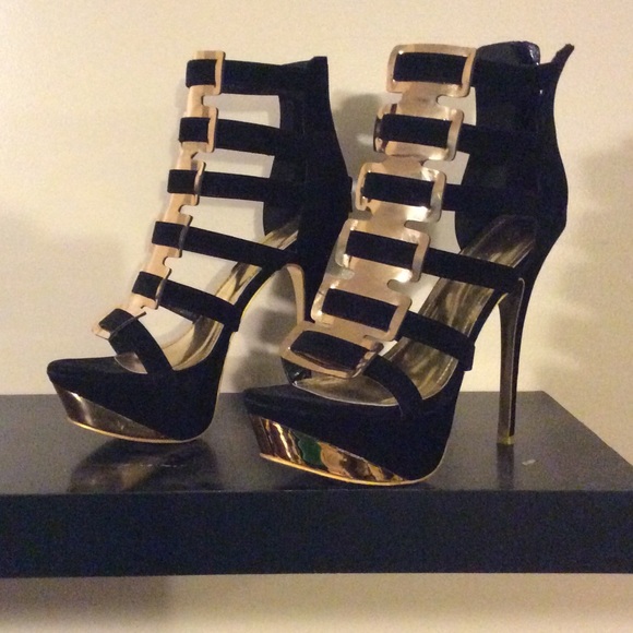 Very sexy platform heels