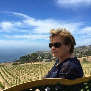 Meet your Posher, Linda