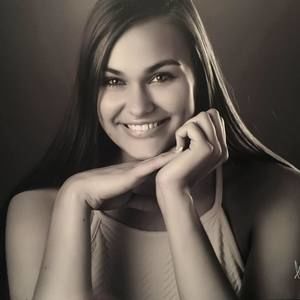 Meet your Posher, Karlee