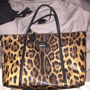 Dolce & Gabbana
Animal Escape Leopardprinted Tote