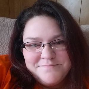 Meet your Posher, Scarlet