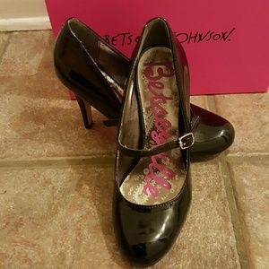 Adorable Betsey Johnson heels