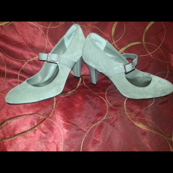 Suede Merona Heels