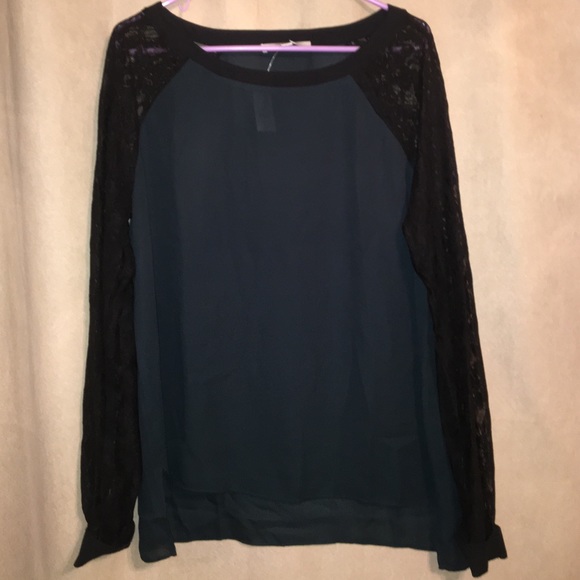 Lace Sleeve Woven Sweatshirt