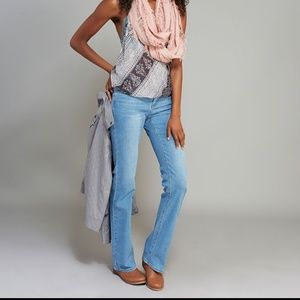 Light Wash Flare Jean Size 9