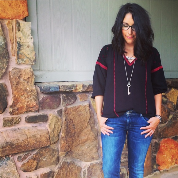 Madewell Embroidered Top!