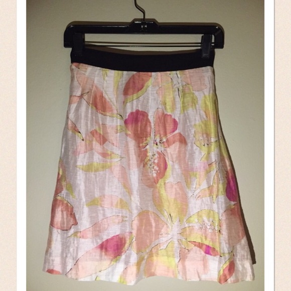 Floral linen skirt