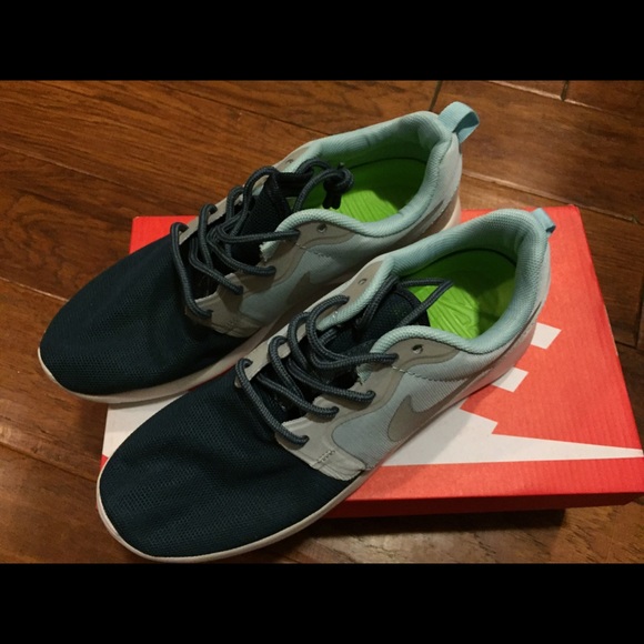 Nike roshe run hyperfuse(new) - Picture 3 of 4