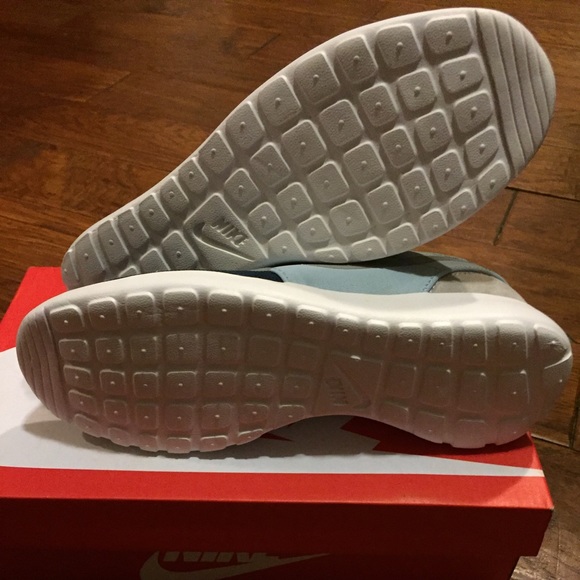 Nike roshe run hyperfuse(new) - Picture 4 of 4