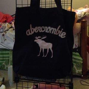 cute Abercrombie tote bag!!!