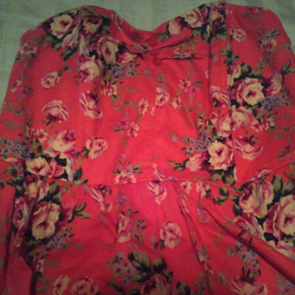 Pink Strapless Dress - Picture 2 of 3