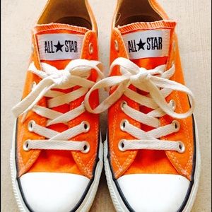 Low Top Converse 🌺