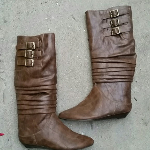boutique  Shoes - Below the knee boot All Leather Boot New