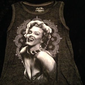 HOLD FOR lovelygirl1