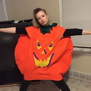 Meet your Posher, Emma