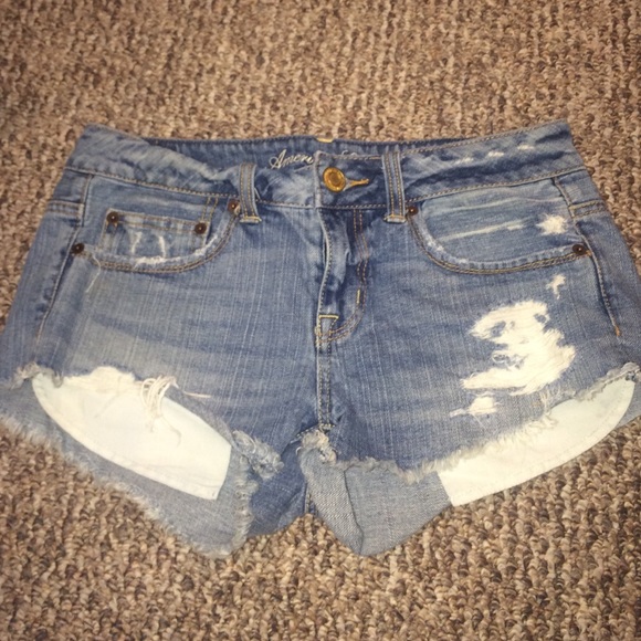 American Eagle booty shorts