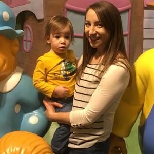 Meet your Posher, Lindsay