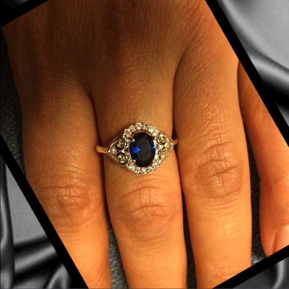 Silver plated sapphire ring - Picture 2 of 2