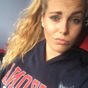 Meet your Posher, Alexandra