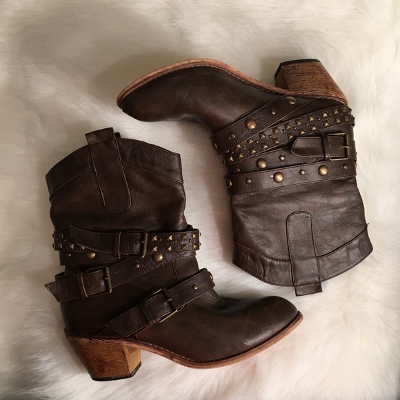 Shoes - Brown Studded Wedge Cowgirl Boots