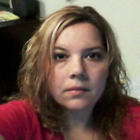 Meet your Posher, Nikki - Picture 1 of 1