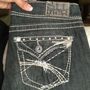 NWOT Silver Jeans-McKenzie Rhinestone Slim Bootcut