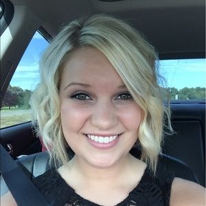 Meet your Posher, Kendra