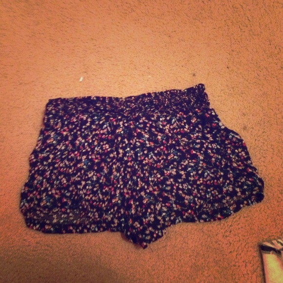 Flower shorts
