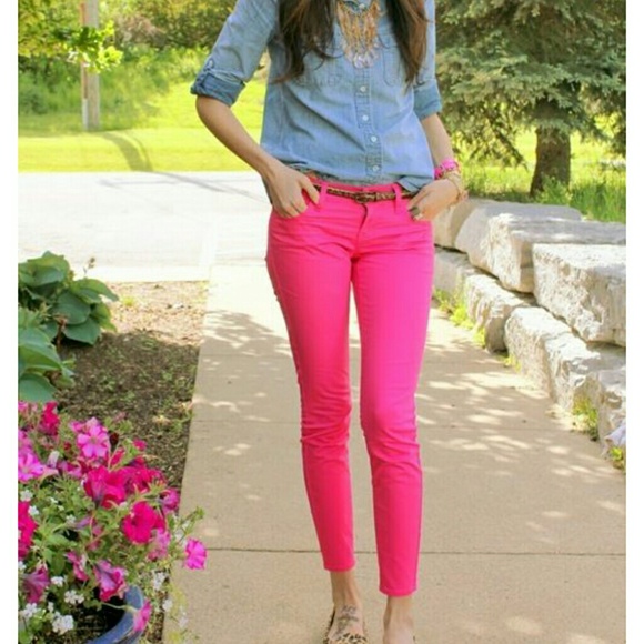 hollister pink jeans