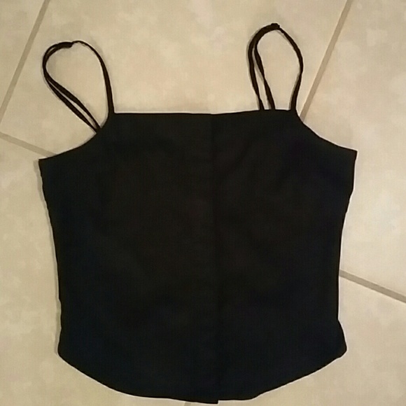 Cute top!! - Picture 2 of 4