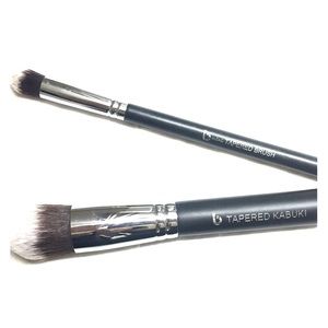 Synthetic Pointed Concealer and Foundation Brushes