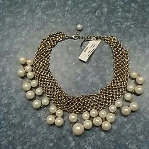 Pearl choker