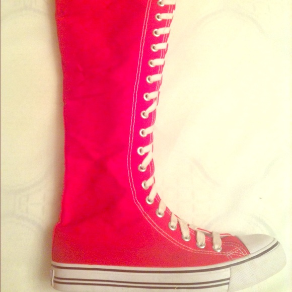 Knee high sneakers