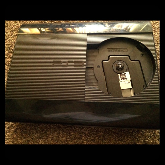 Super slim PS3 500 gb