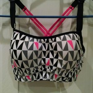VS sports bra