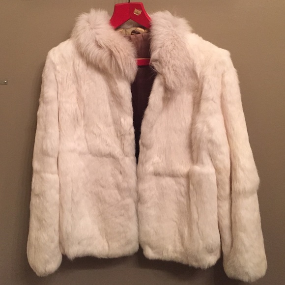 Vintage White Rabbit Fur Coat Medium/Large