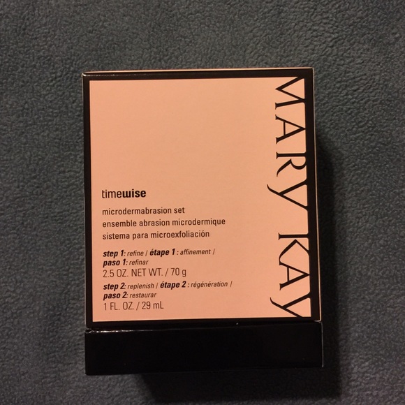 Mary Kay time wise bundle - Picture 1 of 3