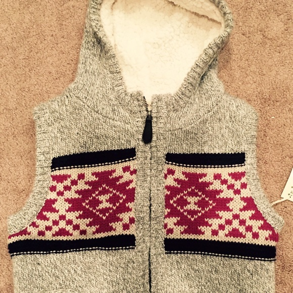 Vest - Picture 2 of 4