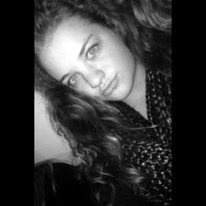 Meet your Posher, Zoie